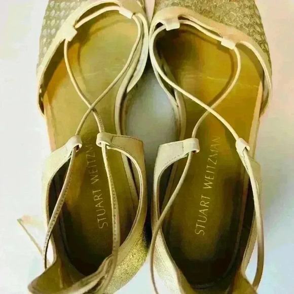 Stuart Weitzman Espadrille with Mesh and Leather Strap-Up Laces. - Picture 4 of 8